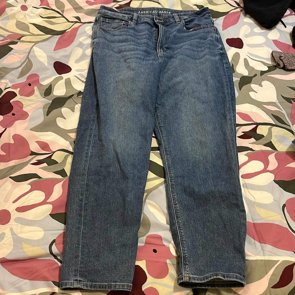American Eagle AE Stretch Mom Jean